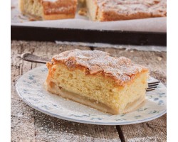 Apple Bakewell Slice €2.95
